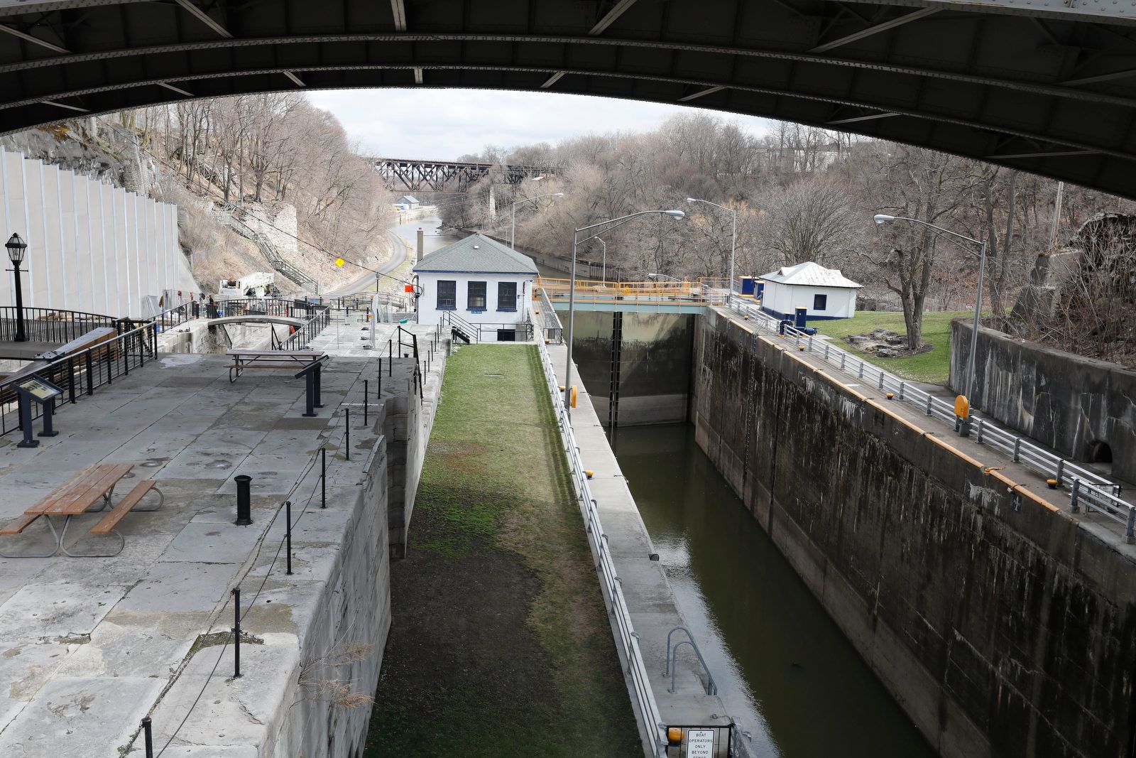 A Closer Look: Navigating the Lockport Locks